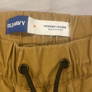 Mens brand new with tags Old navy Joggers M